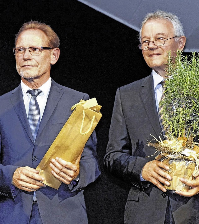 Glanzvoller Abschied von den verdienst...inks): Peter Budde und Bernd Crmann   | Foto: Freudig