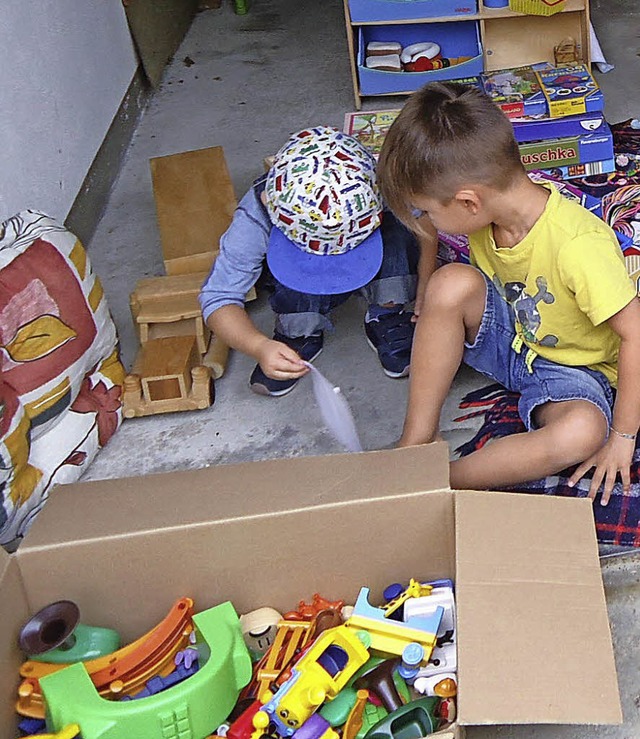 Auch Kinder  hatten ihren Flohmarktspa.  | Foto: Brombacher