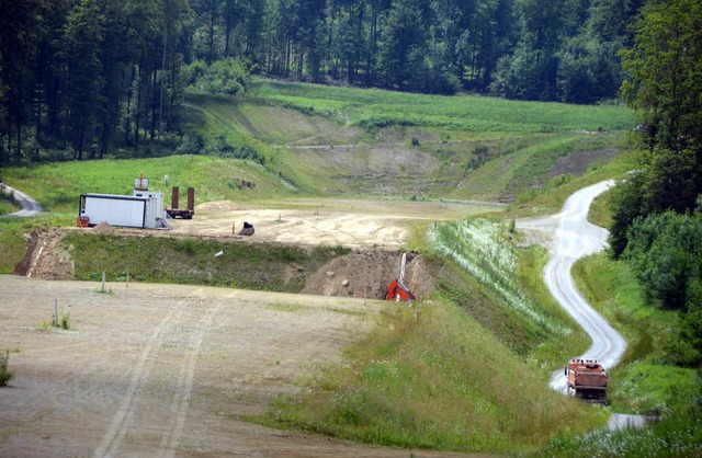 Die Arbeiten am Kaltluftdurchlass vor ...tt A 98.5 zwischen Karsau und Minseln.  | Foto: Peter Gerigk