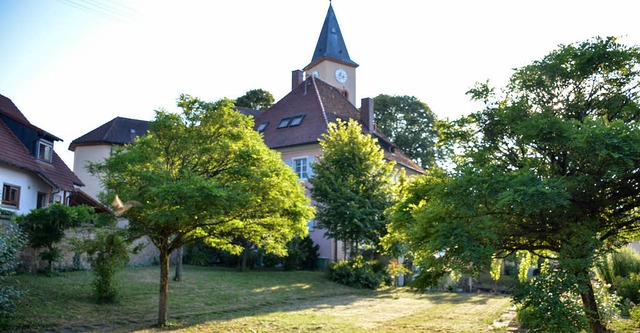 Der Pfarrgarten soll erhalten, aber zur Strae hin geffnet werden.   | Foto: Gabriele Hennicke