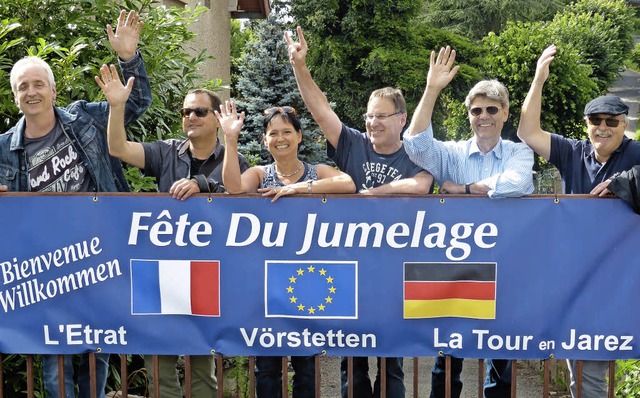 Die Freunde aus L&#8217;Etrat und La T...Vrstettern Wiedersehen in Straburg.   | Foto: Pia Grttinger