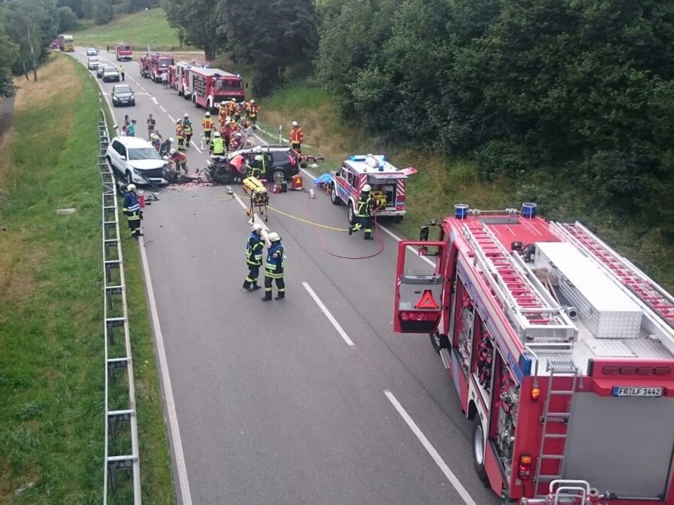 Schwerer Unfall Auf Der B31 Bei Hinterzarten – Sechs Schwerverletzte ...