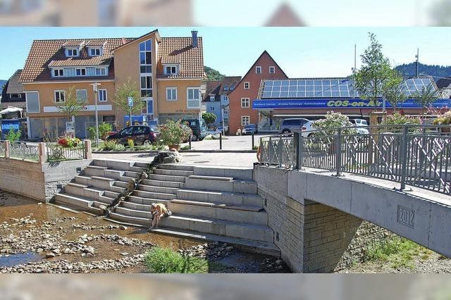 Kandern feiert Ende der Dauerbaustellen