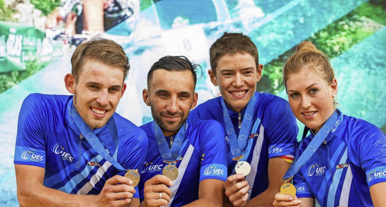 Das deutsche Gold-Team (von links): Be...Maximilian Brandl und  Helen Grobert    | Foto: dpa