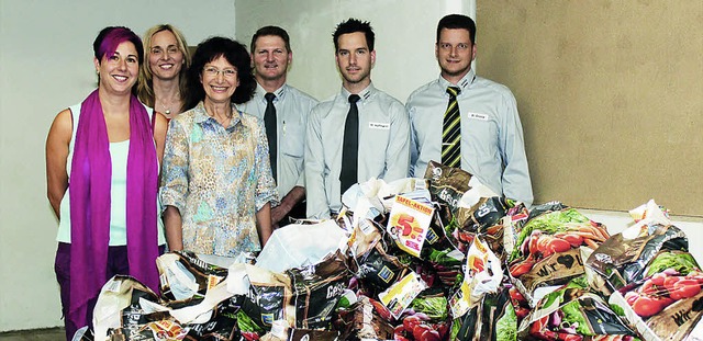 Lebensmitteltten fr die Lahrer Tafel...jrn Grolla (Edeka Kohler Oberweier).   | Foto: Privat