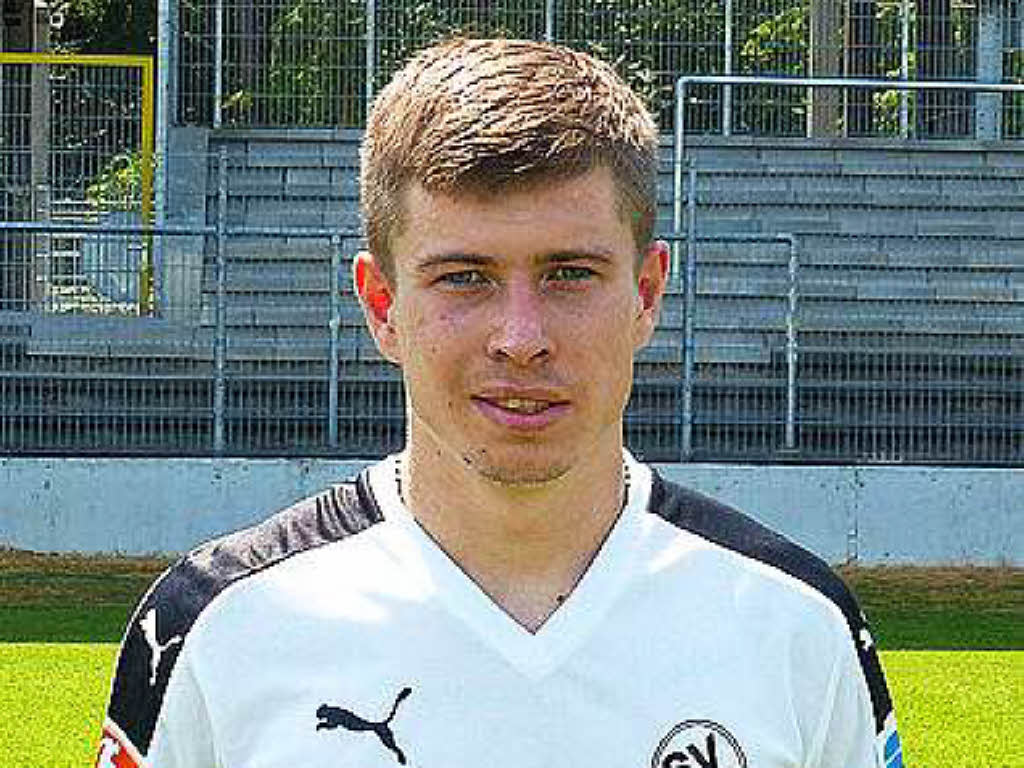 Der polnische Nationalspieler Jakub Kosecki wechselte von Legia Warschau nach Sandhausen, von ihm erhoffen sich die Nordbadener Durchsetzungsvermgen und Dynamik.
