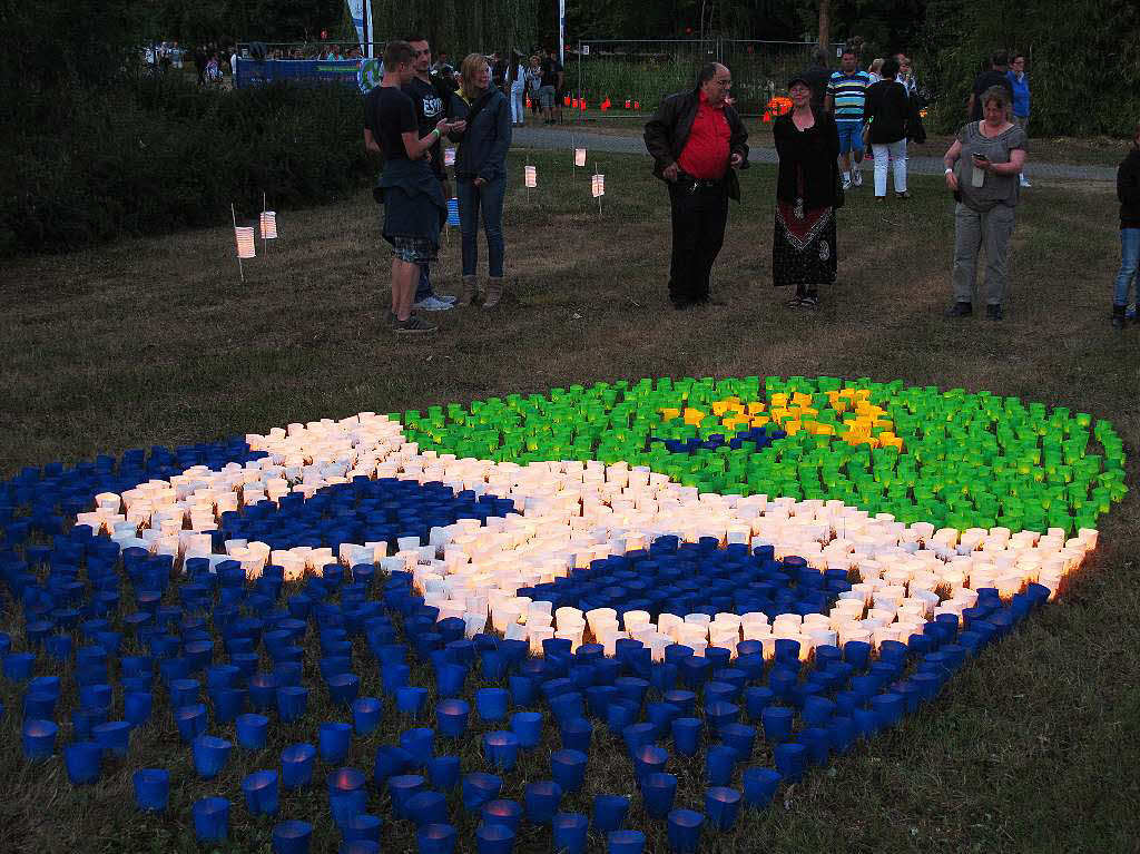 Ein stimmungsvolles Vergngen: das Lichterfest im Bad Bellinger Kurpark