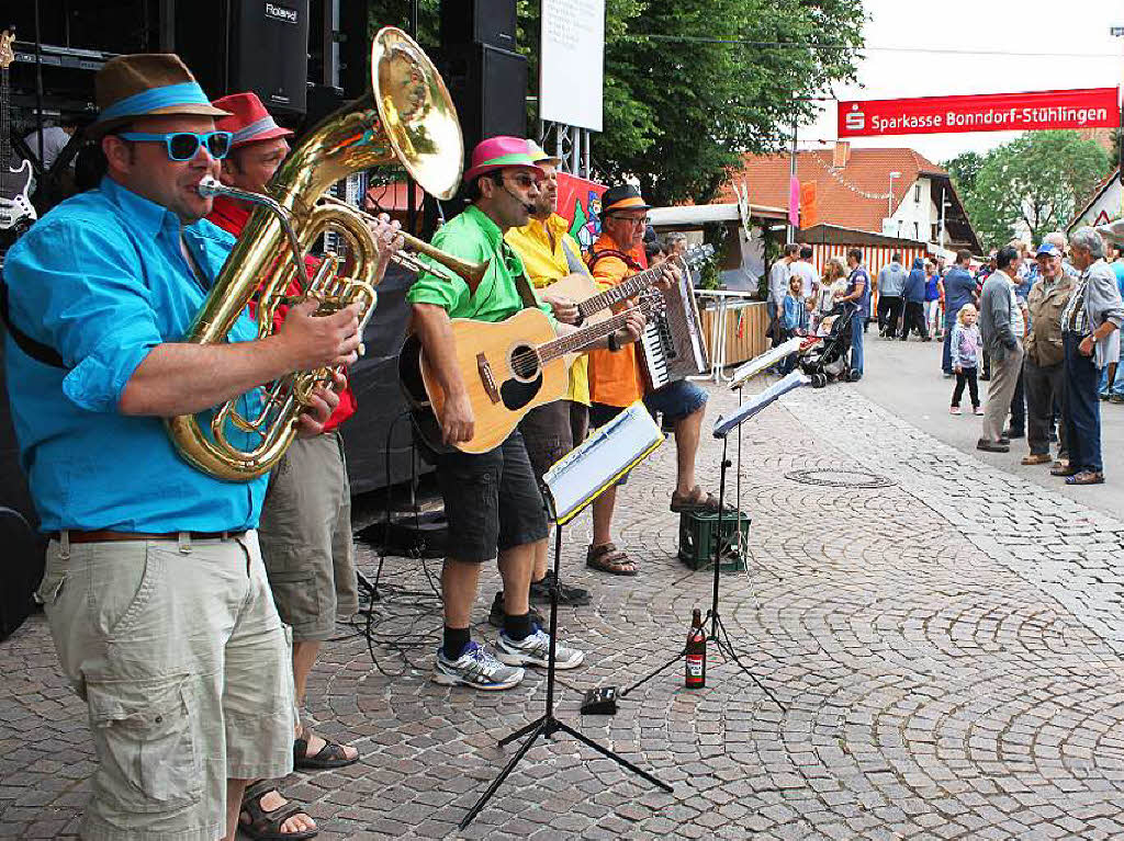 Straenmusikanten sorgen beim Schlossfest fr Kurzweil und bedienen jedweden Musikgeschmack.