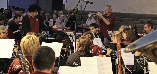 Trompeter Klaus Steurer spielt &#8222;Cherry Lady&#8220;  | Foto: Felix Lieschke