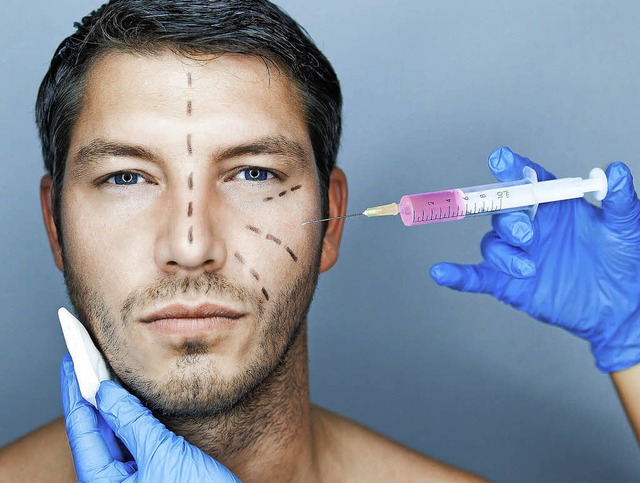 Botox darf nur von  rzten gespritzt werden.   | Foto: detailblick (Fotolia.com)