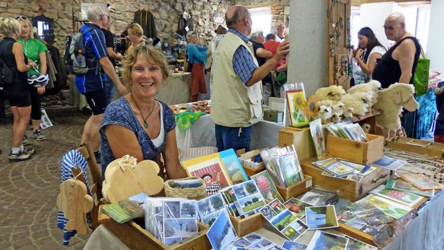 Jede Menge schne Dinge wurden beim Kunsthandwerkermarkt in Oberried angeboten.   | Foto: Barbara Odrich-Rees