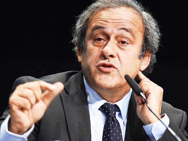 Stellt sich nach langem Zgern zur Wahl: Michel Platini  | Foto: dpa