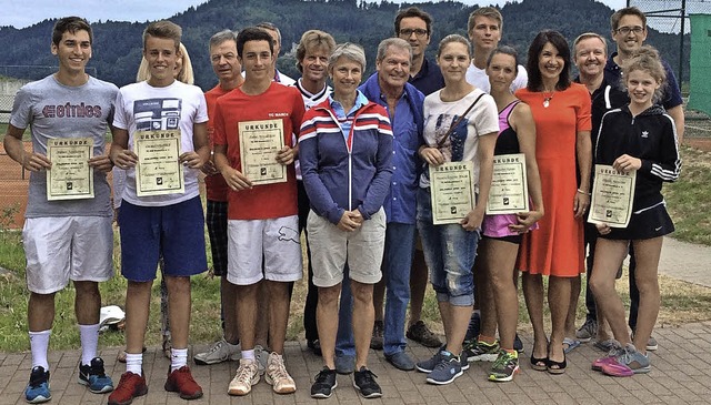 Smtliche Sieger der &#8222;Waldkirch open&#8220; vereint auf einem Foto.   | Foto: ZVG