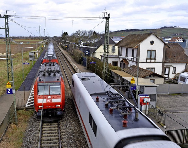 Umstritten: der knftige Bahnverkehr an Auggen vorbei   | Foto: Sigrid Umiger