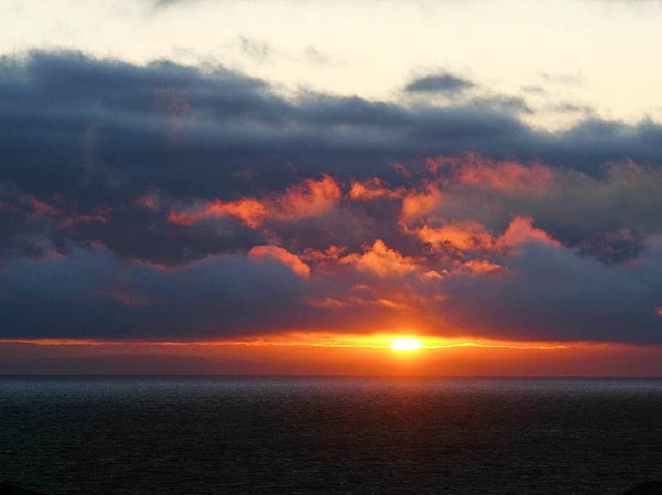 Sonnenuntergang beim Fischerstdtchens Grundarfjrur auf Island, fotografiert von Thea Pflger aus Rheinfelden