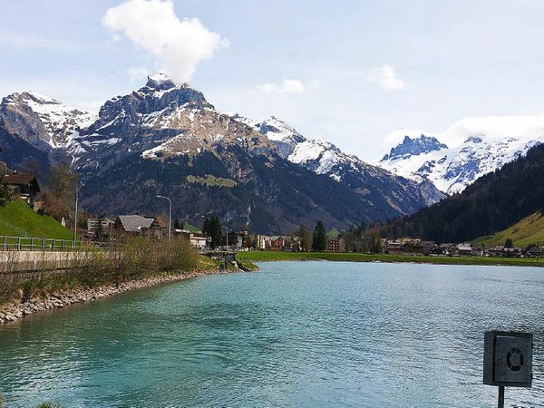 Einen schnen Tag haben Sandra Grill und Maik Ladewig aus Rheinfelden in Engelberg/Schweiz verbracht