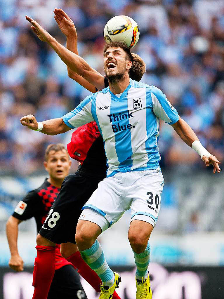 Mehr Ballbesitz, aber spielerisch nicht berzeugt: Der SC Freiburg gewinnt dank eines Foulelfmeters in Mnchen.