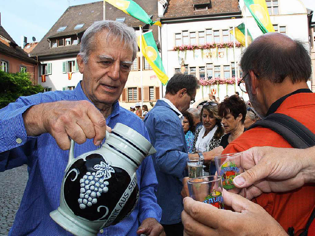 Das Markgrfler Weinfest lockt Liebhaber einheimischer Reben nach Staufen.