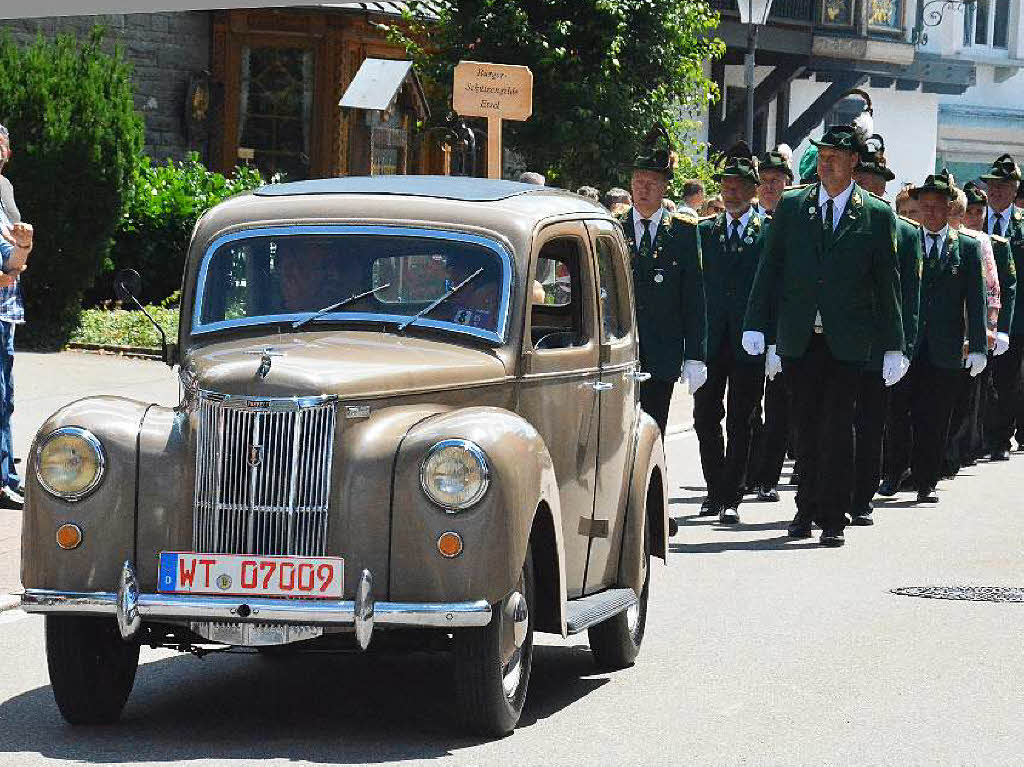 Impressionen vom Festumzug am Sonntag, 2. August, beim Bezirksmusikfest in Husern.