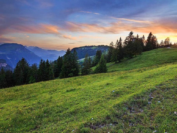 Sonnenuntergang in den Bergen, fotografiert von Matthias Haller, 14 Jahre, aus Rheinfelden.