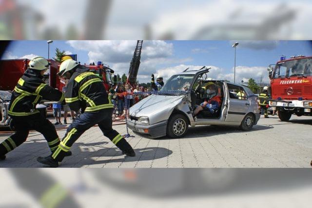 Starke Ketten schaffen Zugang zu den Verletzten