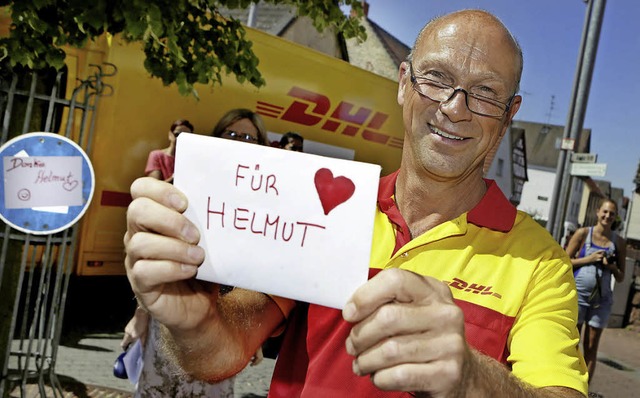 Helmut Becker auf Abschiedstour in sdhessischen Worfelden   | Foto: dpa