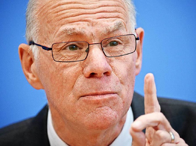 Bundestagsprsident Lammert will die W...s Bundestags auf fnf Jahre verlngern  | Foto: dpa