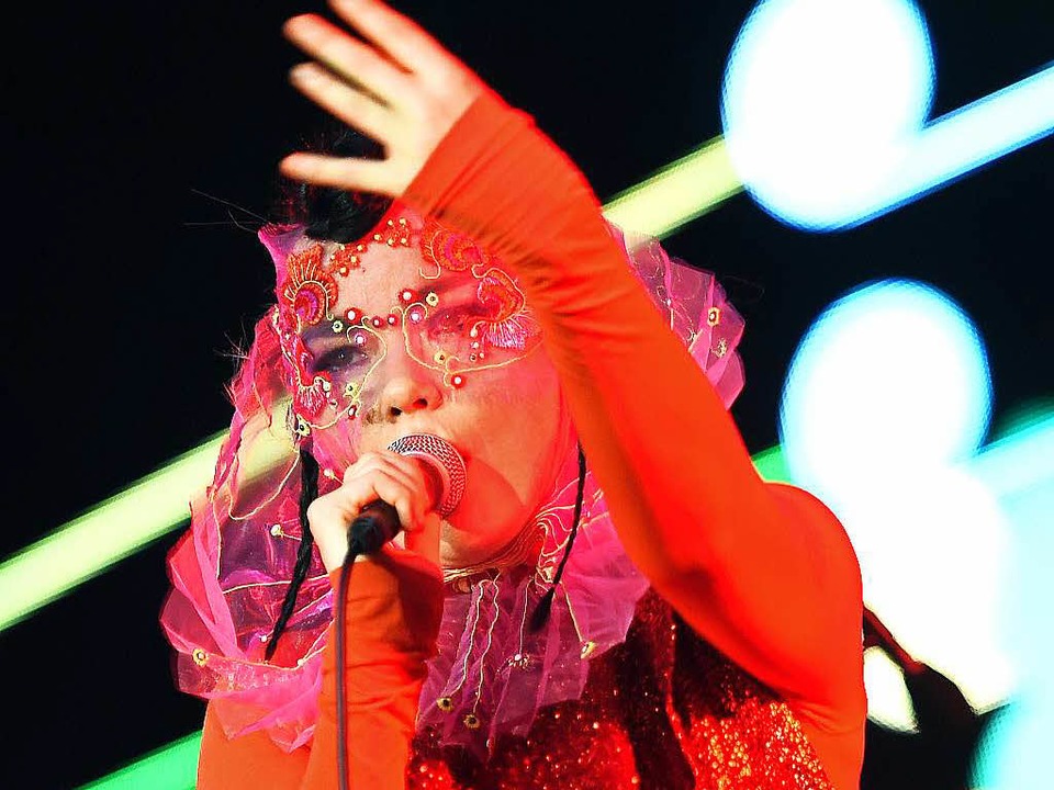 Superwoman im N-Theater: Bjrk in Berlin  | Foto: dpa