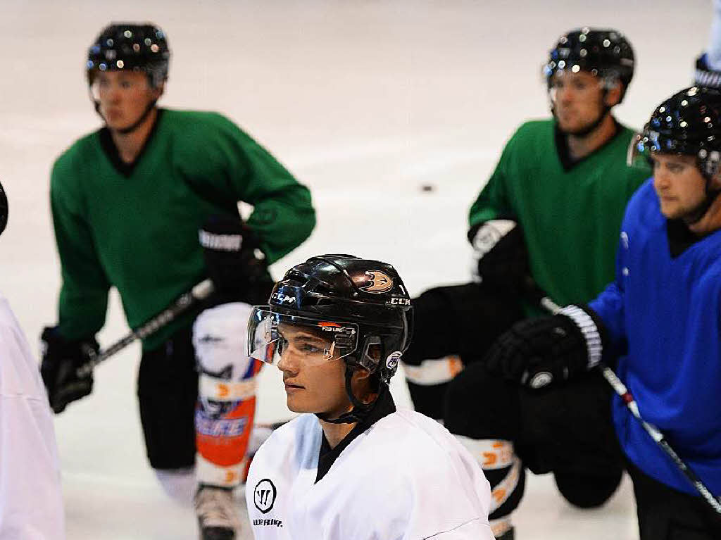 Trainingsauftakt vor dem Start in die DEL2: Beim EHC Freiburg beginnen am Samstag die Test- und am 11. September die Punktspiele.