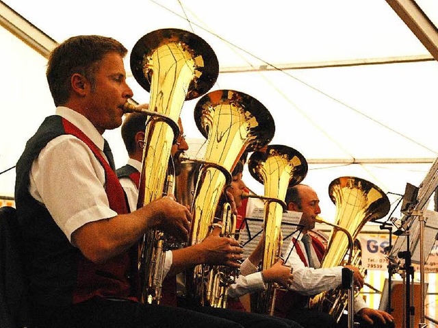 Musikalisch wird beim Waiefescht &#821...hier 2013 &#8211; wieder viel geboten.  | Foto: Thomas Loisl Mink