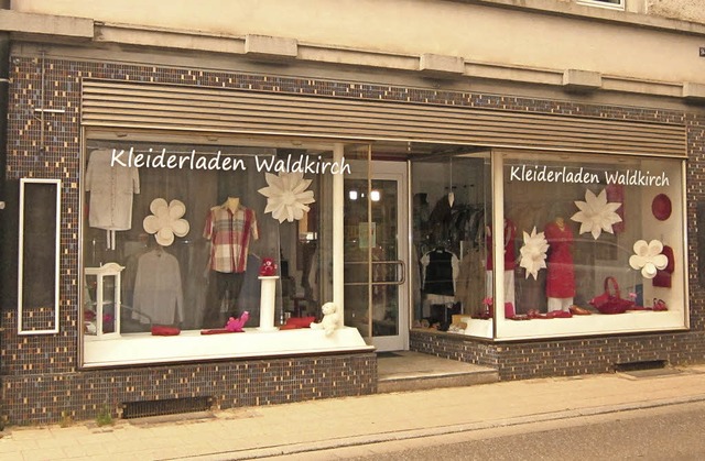 Schlerkleidung fr den Kleiderladen.   | Foto: Privat