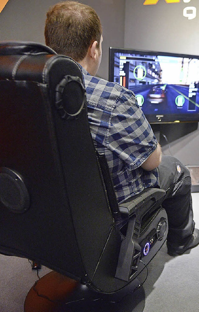 X-Rocker nennt sich dieser Gamer-Sessel mitVibration und Sound.  | Foto: dpa-tmn