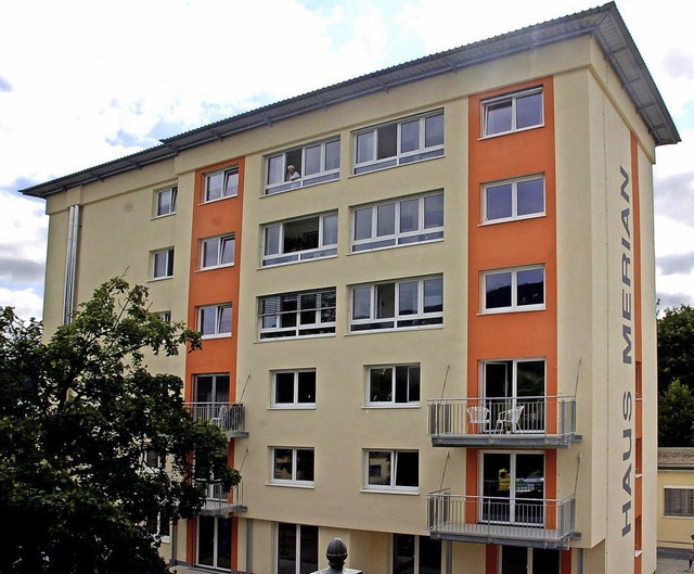 Nach dem Umbau und der energetischen S...t das Haus Merian in frischen Farben.   | Foto: Fotos: Hildegard Siebold