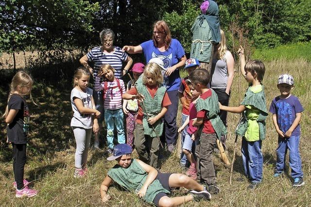 Eine Ruberbande macht den Allmendwald unsicher