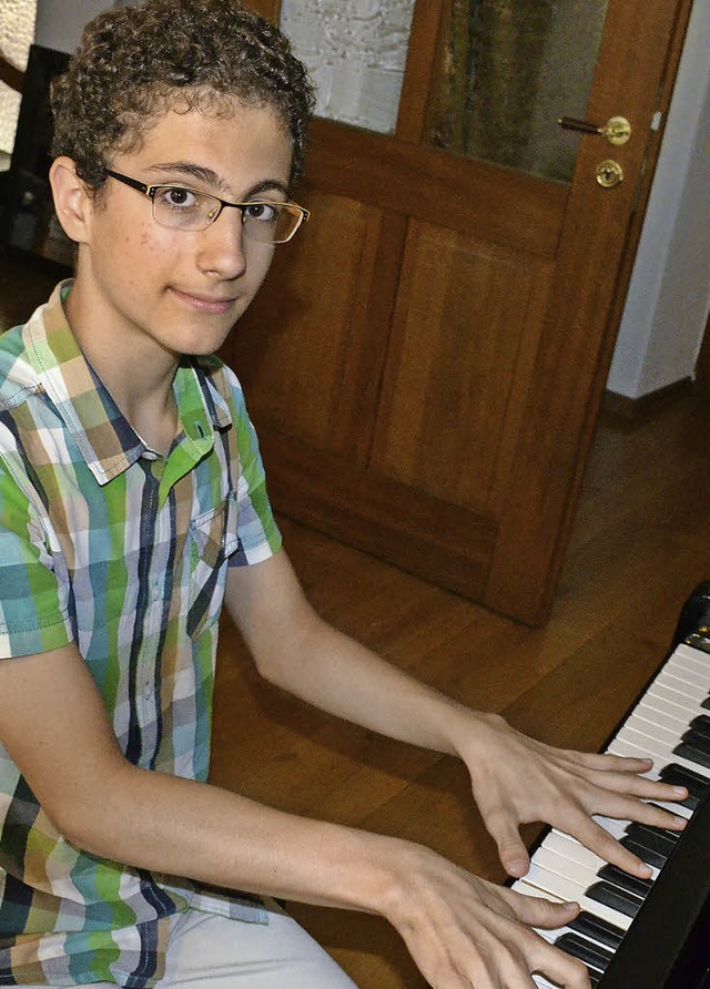 Romain Carl aus Feldkirch hat gleich z...tbewerb von Jugend musiziert gewonnen.  | Foto: Gabriele Hennicke