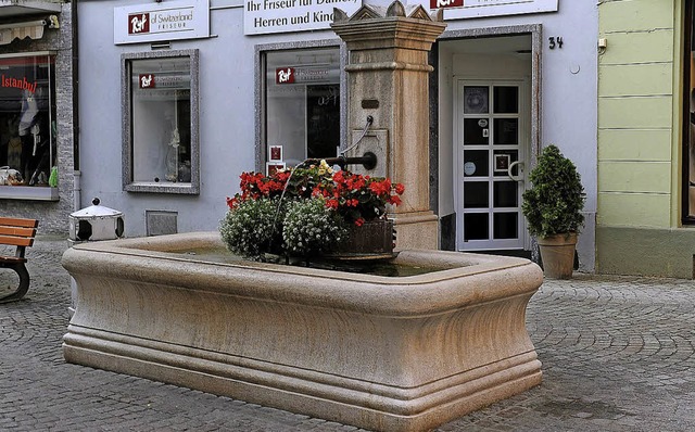 Der Rssle-Brunnen an der Rheinbrckstrae   | Foto: Karl Braun