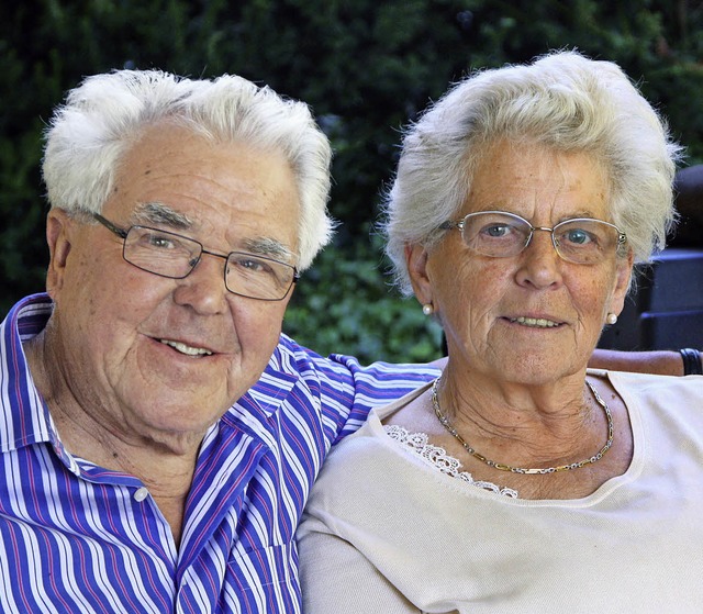 Seit 60 Jahren verheiratet: Kurt und Elisabeth Kiefer  | Foto: Privat