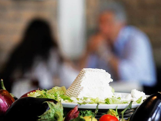 Regionales auf dem Tisch: Heimischer R...e in einem Slow-Food-Restaurant in Rom  | Foto: AFP
