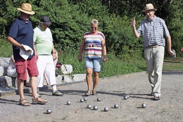 Viel Spa am Spiel mit den Boule-Kugeln