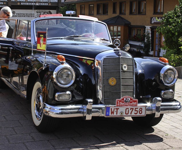 Hingucker beim Oldtimertag in Todtmoos...#8222;Adenauer&#8220;,  Baujahr 1958    | Foto: Andreas Bhm