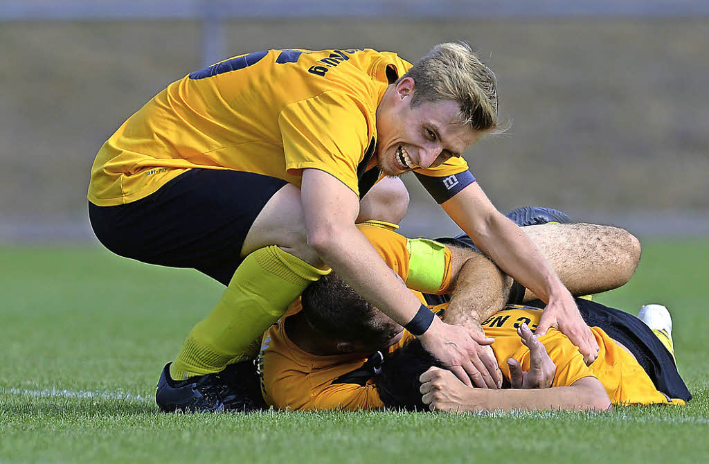 FCNNeucoach Di Domenico besteht die Feuertaufe Bezirksliga Breisgau