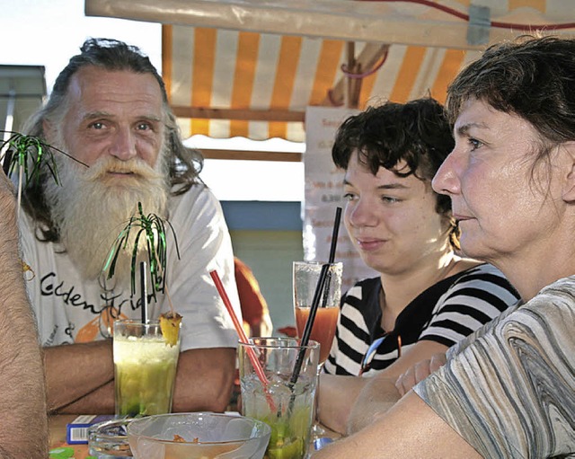 Cocktails und Strandstimmung: Im Schwimmbad ist wieder Schwimmbadfest.   | Foto: ARCHIVFOTO: DEC