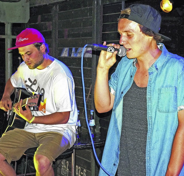 Voller musikalischer Einsatz: Robin Le...r bei ihrem Konzert im Caf Stellwerk   | Foto: Ursula Freudig