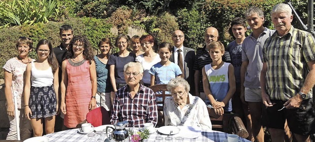 Drei Generationen Familie Wallochny au...ber Generationen hinweg gelegt haben.   | Foto: Kurt Meier