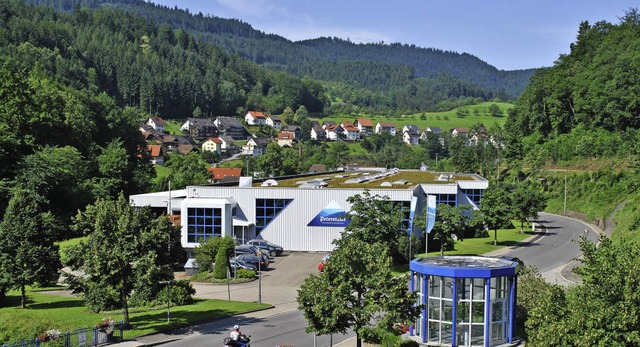 Das derzeitige Logistikzentrum von Pet...llen am Stammsitz in in Bad Peterstal   | Foto: pr