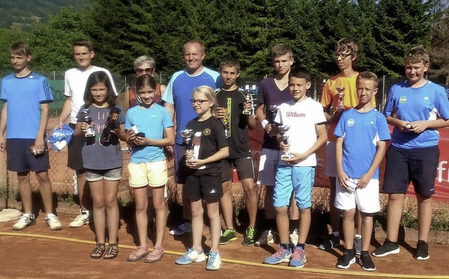 Auf Einladung des Tennisclubs Grn-Wei...; des Badischen Tennisverbandes teil.   | Foto: ZVG