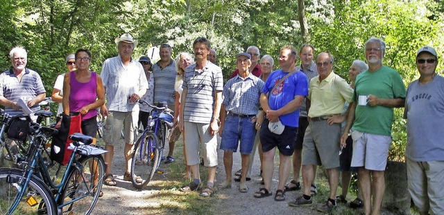 Unterwegs zu Naturschtzen: Teilnehmer der BUND-Fhrung   | Foto: BUND