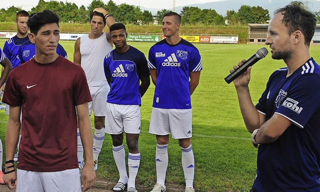 Der Trainer des FC Btzingen, Ewald Be...bst aus Btzingen stammender Spieler.   | Foto: Manfred Frietsch