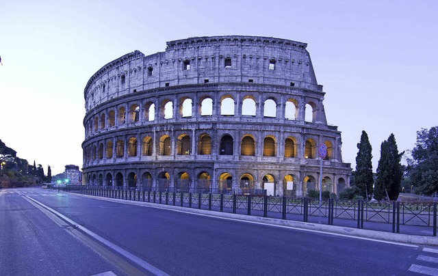 Das Colosseum, ein Symbol der Ewigen Stadt, das in der Legalitt wenig zhlt.  | Foto: DPA/Mller-Meiningen