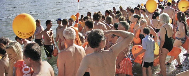 Dass beim 35. Rheinschwimmen heute, Di...n Temperaturen eher unwahrscheinlich.   | Foto: ZVG